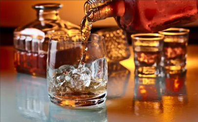 Biodegradable drinking straws with green leaves