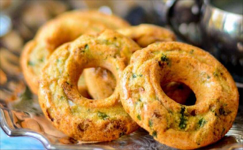 Biodegradable drinking straws with green leaves