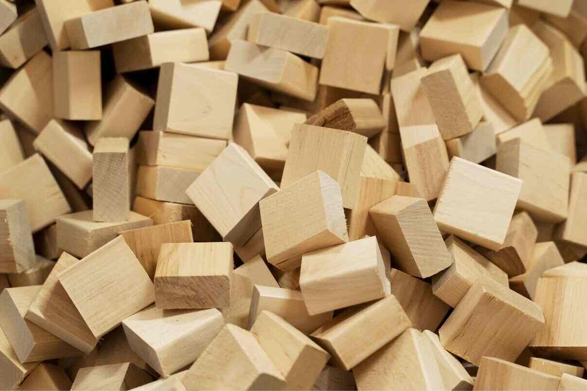 Biodegradable drinking straws with green leaves