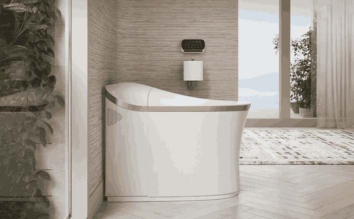 Biodegradable drinking straws with green leaves