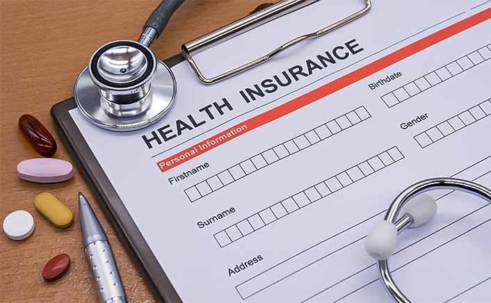 Biodegradable drinking straws with green leaves