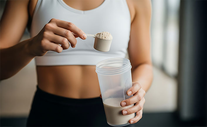 Biodegradable drinking straws with green leaves