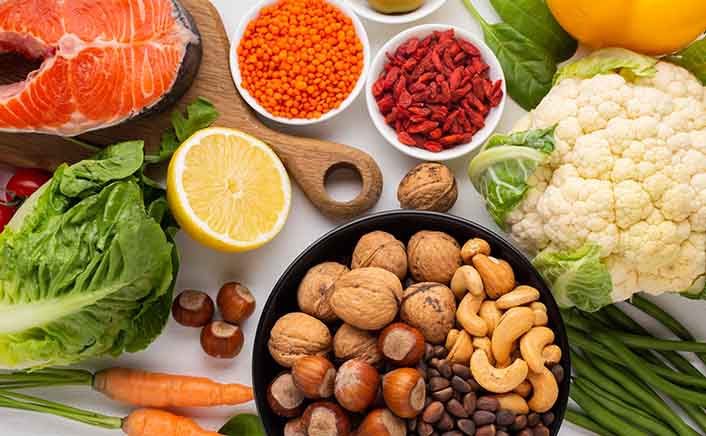 Biodegradable drinking straws with green leaves