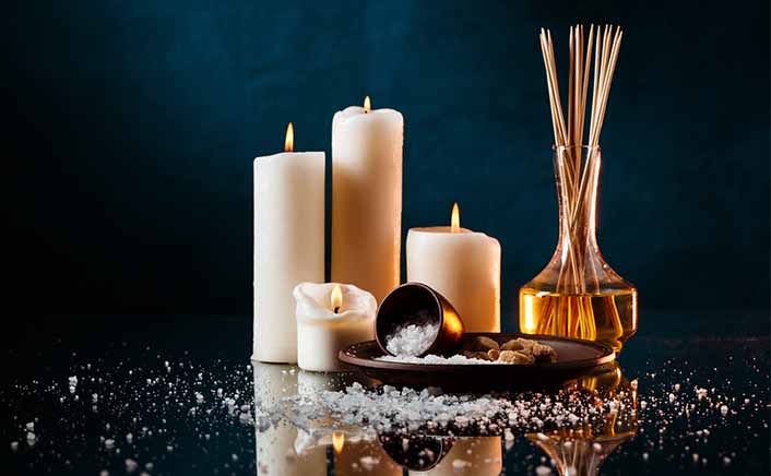 Biodegradable drinking straws with green leaves