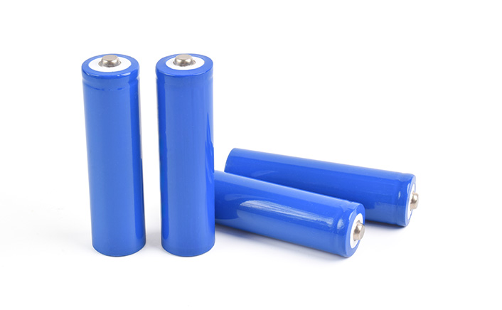 Biodegradable drinking straws with green leaves