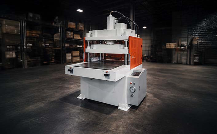 Comprehensive Application Analysis of the Die Cutting Hydraulic Press Market Across Packaging, Automotive, and Electronics Industries