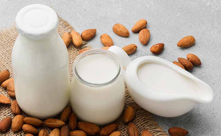 Biodegradable drinking straws with green leaves