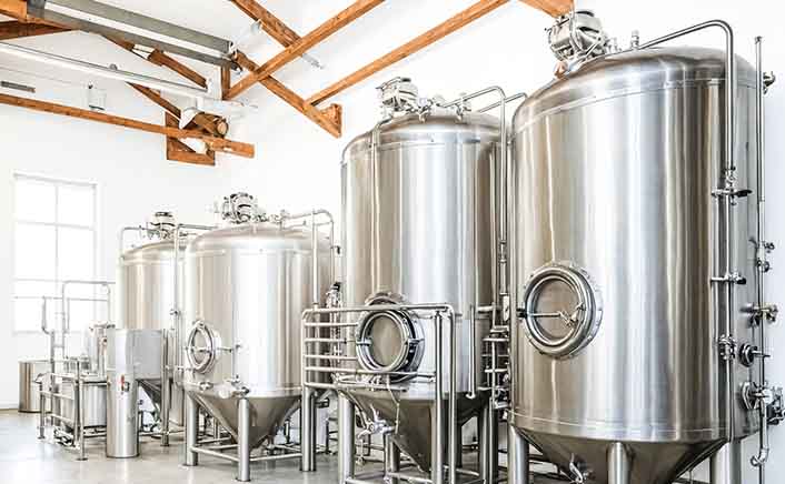 Why Large Breweries Dominate Value While Microbreweries Drive Volume in the U.S. Brewery Equipment Market